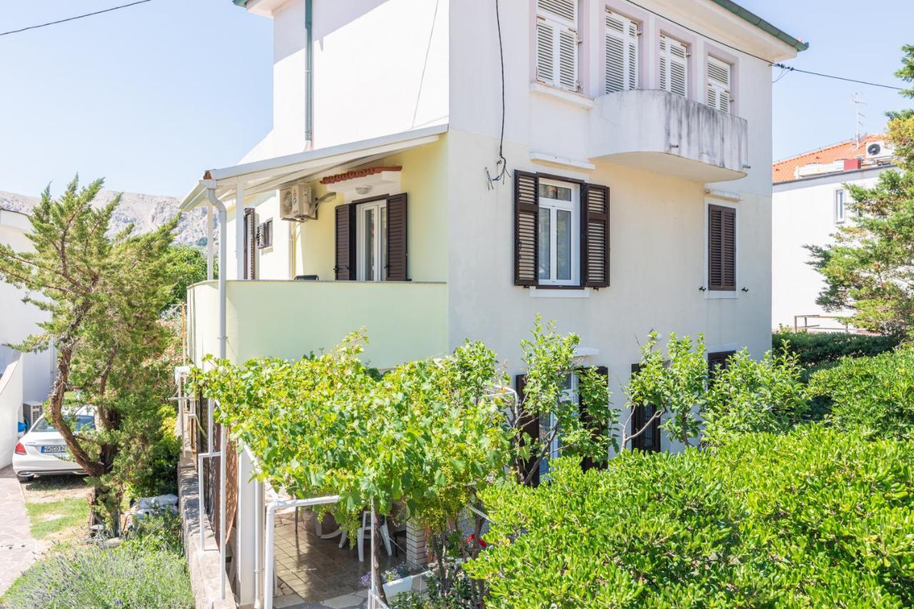 Apartment Luiza With Terrace Baška Exterior foto